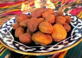 خرید آلو بخارا گوشتی + قیمت عالی با کیفیت تضمینی